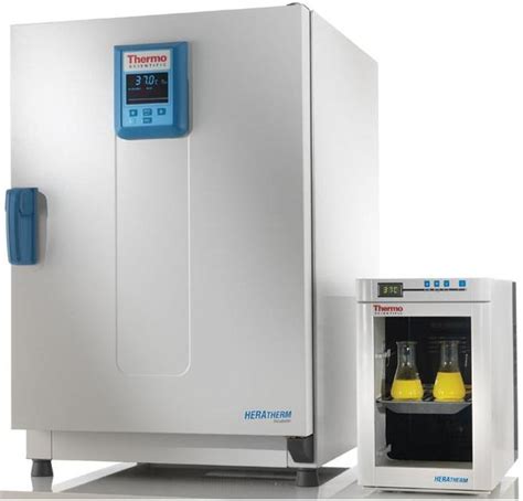 IGS 60/100/180/400/750 120 V, 60 Hz .